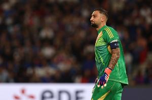 kaiyun-巴因德尔表现遭批，曼联首发门将该是谁？是否要出手多纳鲁马？