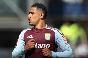 记者：纽卡确实在就拉姆塞转会进行谈判，可能很快向维拉报价