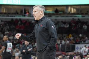 开云会员服务-近10场8胜2负！多诺万：部分原因在于球队冲击篮筐做得很好