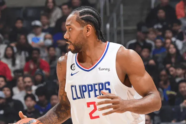 开云体育APP-伦纳德谈改变：就是要变得更好，减少一些防守上的失误